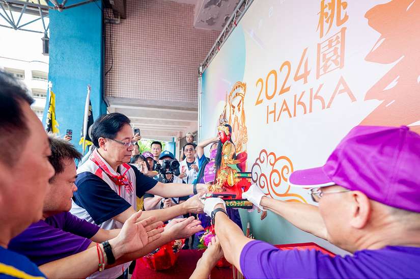 2024桃園客家義民祭挑擔踩街    張市長:傳承客家先民愛護鄉土精神